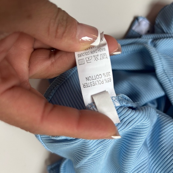 Purple and Blue Bodysuits with Scoop Neckline
Size small 2 for one (I) - Picture 5 of 6